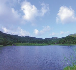東源湖(哭泣湖)